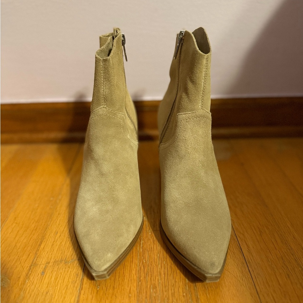Steve Madden Tan Ankle Booties